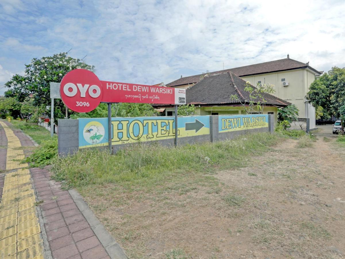 Oyo 3096 Hotel Dewi Warsiki Gilimanuk Exteriör bild